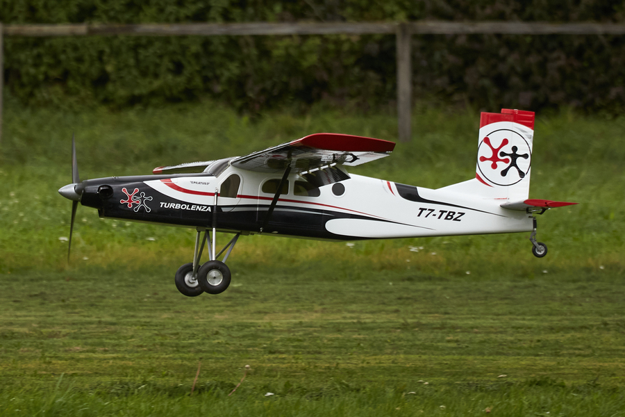 Modellflugtag%20Hausen%20am%20Albis%202018%09
